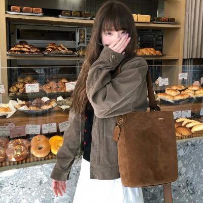 Bleecker 水桶包