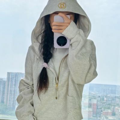 Lululemon Scuba Evolve 宽松半拉链卫衣