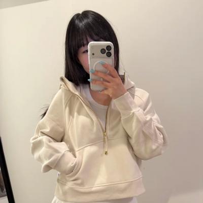 Lululemon Scuba Evolve 宽松半拉链卫衣