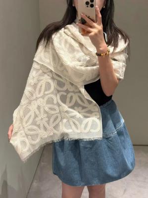 LOEWE 亚麻棉丝围巾