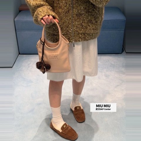 Miu Miu Mini Ivy 软皮手袋
