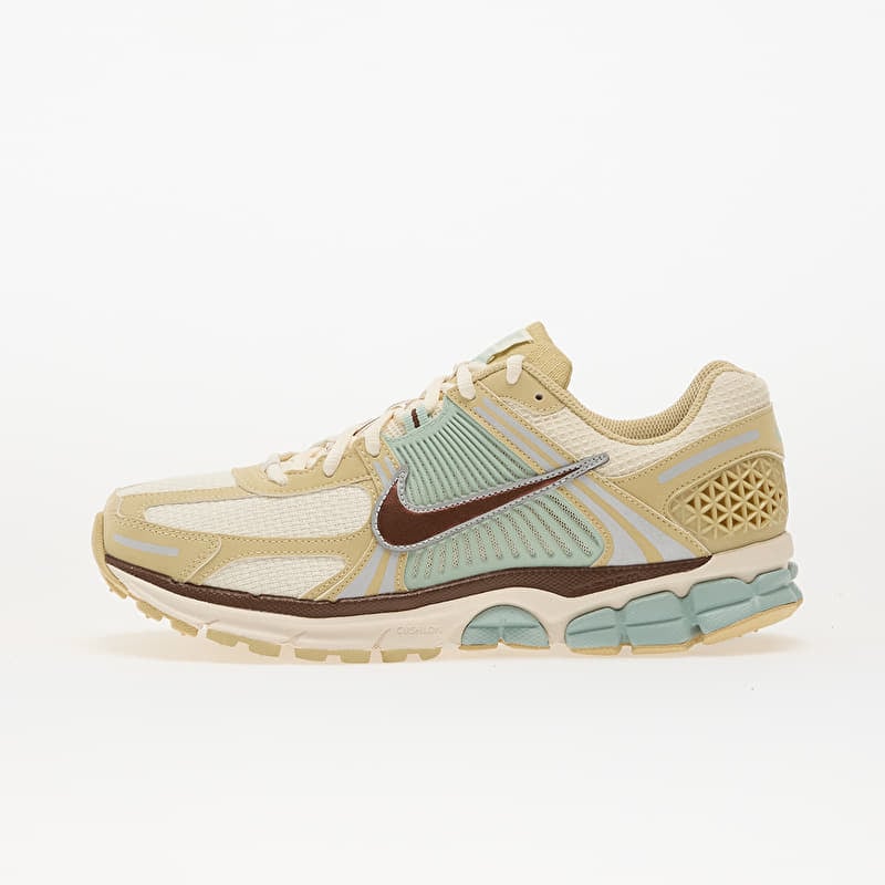 Nike Zoom Vomero 5 SE 复古跑鞋