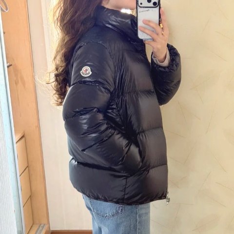 Moncler Abbadia 羽绒服 黑色