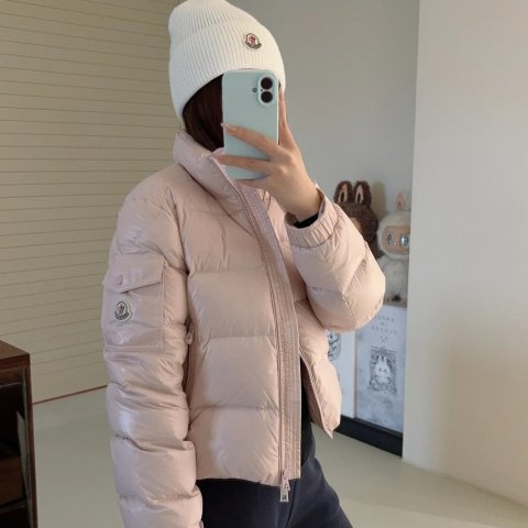 Moncler Petra 羽绒夹克 粉色