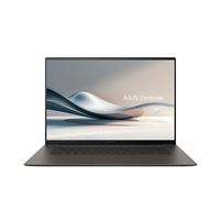 华硕 Zenbook S 16 OLED创作轻薄本