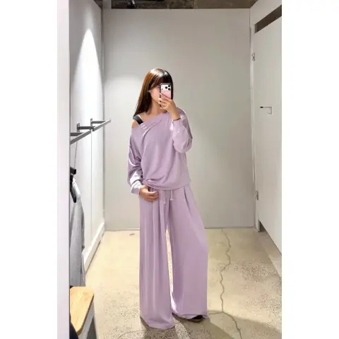 BeCalm 宽松一字领长袖上衣