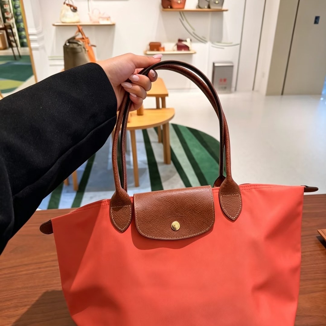 Longchamp Le Pliage 皮革饰边托特包