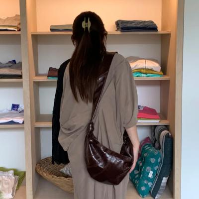 中号牛角包 单肩包
