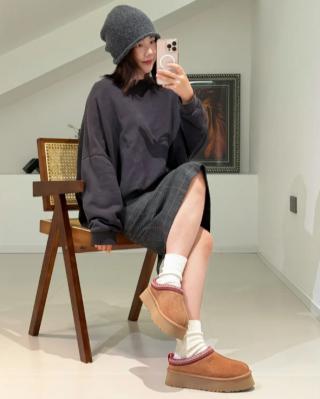 UGG Tazz II栗棕色厚底棉鞋