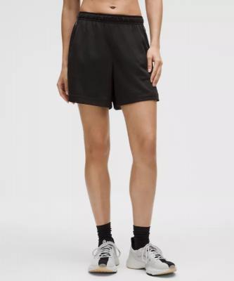 lululemon 双面针织短裤 13cm 高腰