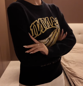 女士卫衣 圆领印花