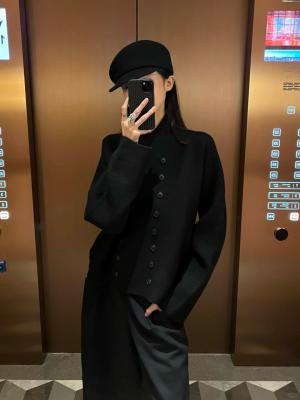 拿破仑黑色羔羊毛夹克