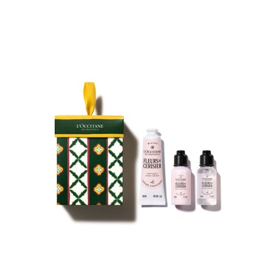 樱花惊喜礼盒3件:沐浴啫喱35ml+身体乳20ml+护手霜30ml