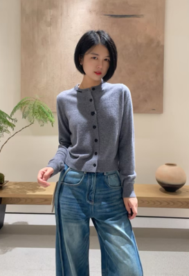 灰色罗纹针织开衫