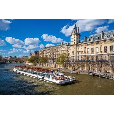 Trip.com 塞纳河游船