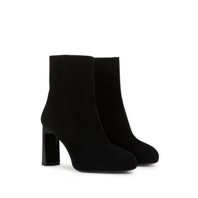 Stuart Weitzman绒面革粗跟Babette短靴