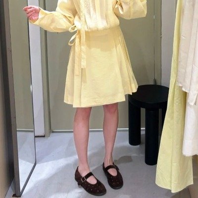 COS女款迷你系带百褶裙·奶油黄