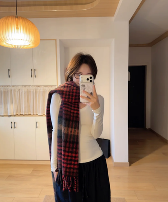 Yarn™ 吹制针织披肩（图案）