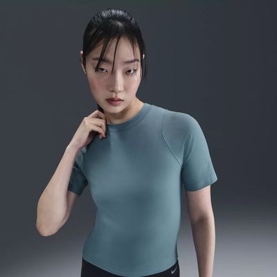 Nike短袖上衣