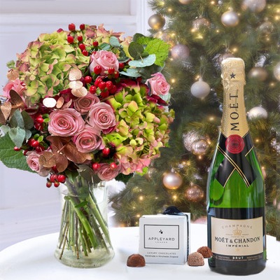 圣诞绣球花束+Moët香槟+松露