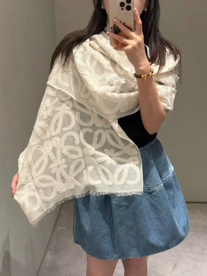丝绸围巾