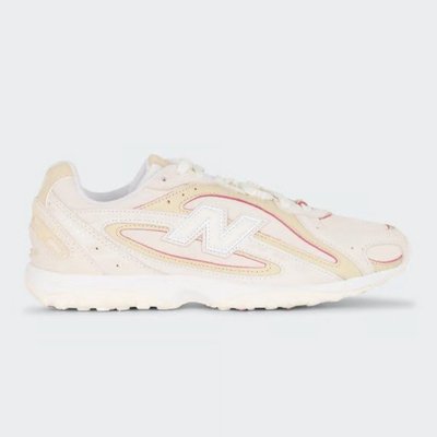New Balance 204L米色运动鞋