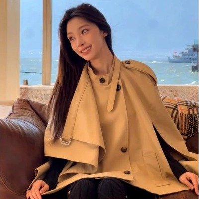 Burberry褐色双排扣斗篷