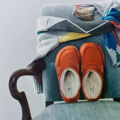 UGG×JW Anderson 莫卡辛乐福鞋 亮橘 Orange