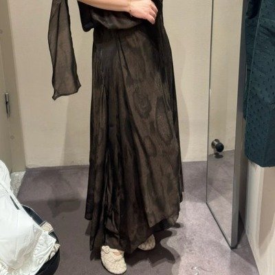 COS女款暗纹提花半裙·棕色动物纹