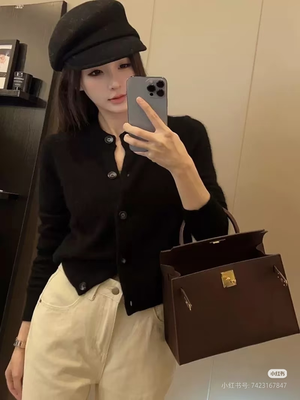 黑色混纺马海毛毛开衫